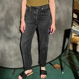 Women's High-Rise Straight Leg Jeans in Black